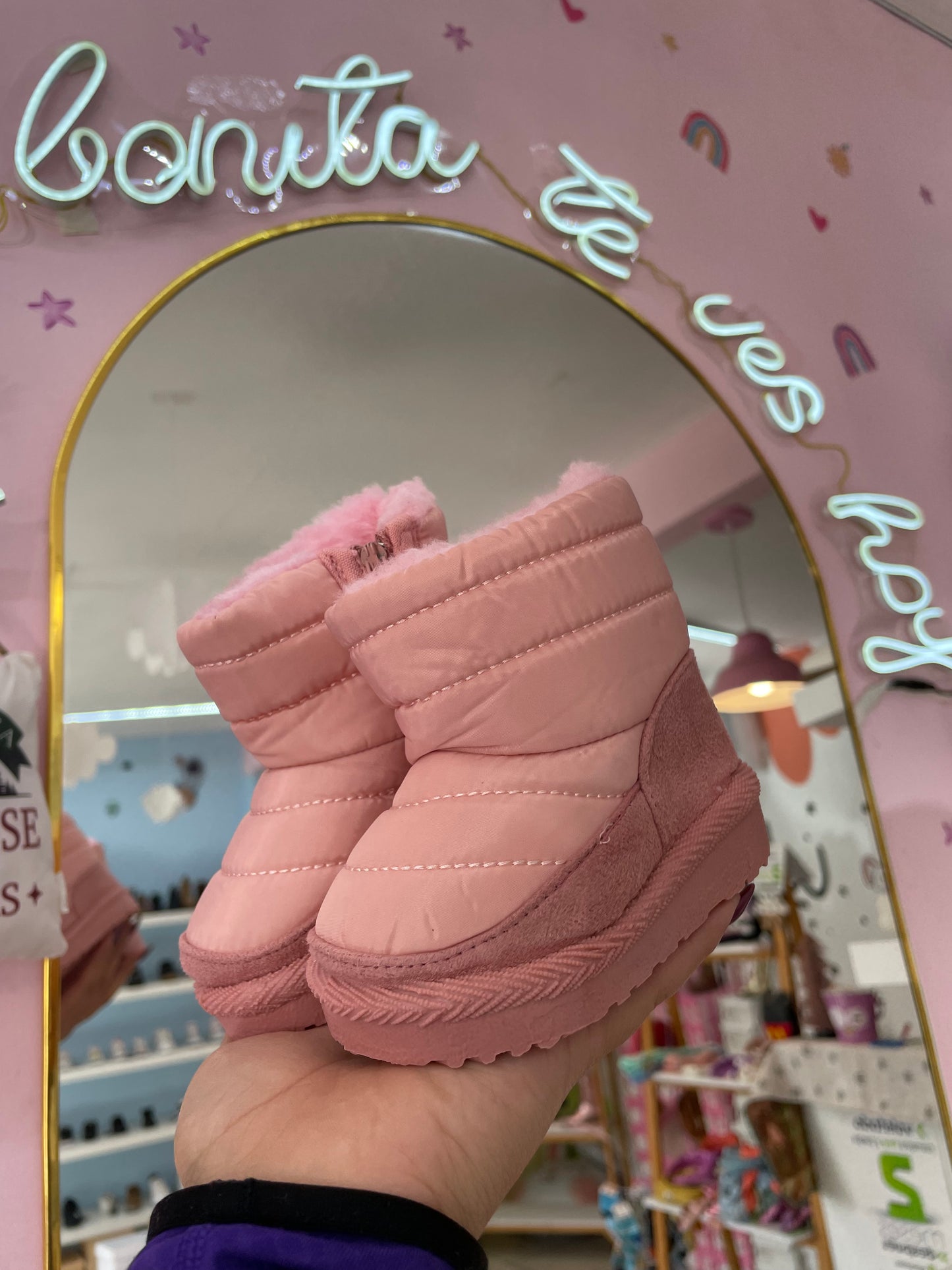 Botita Afelpada Rosa Pastel