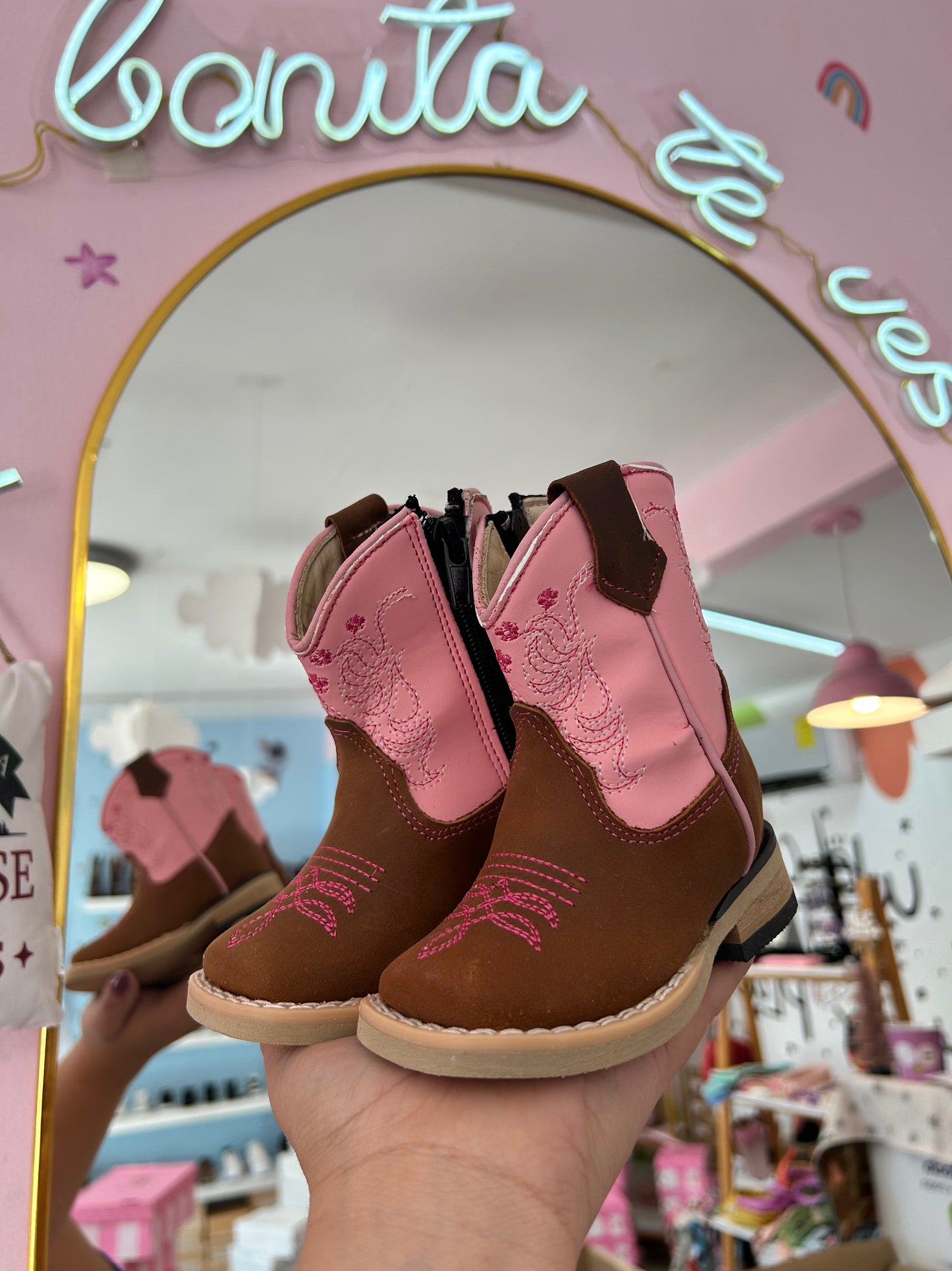 Bota Vaquera Café/Rosa