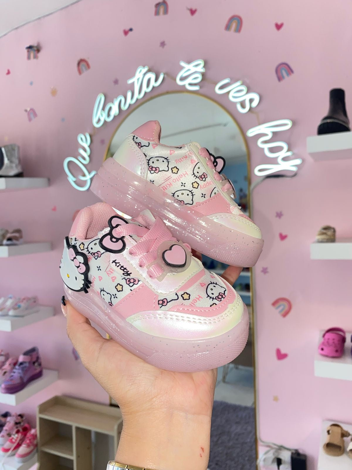 Teni Kitty Charlot 689