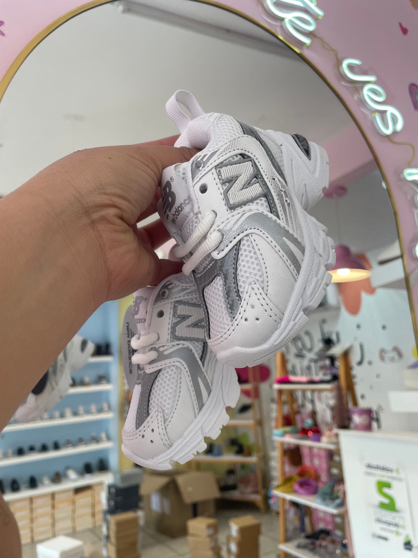 New Balance Blanco/Plata