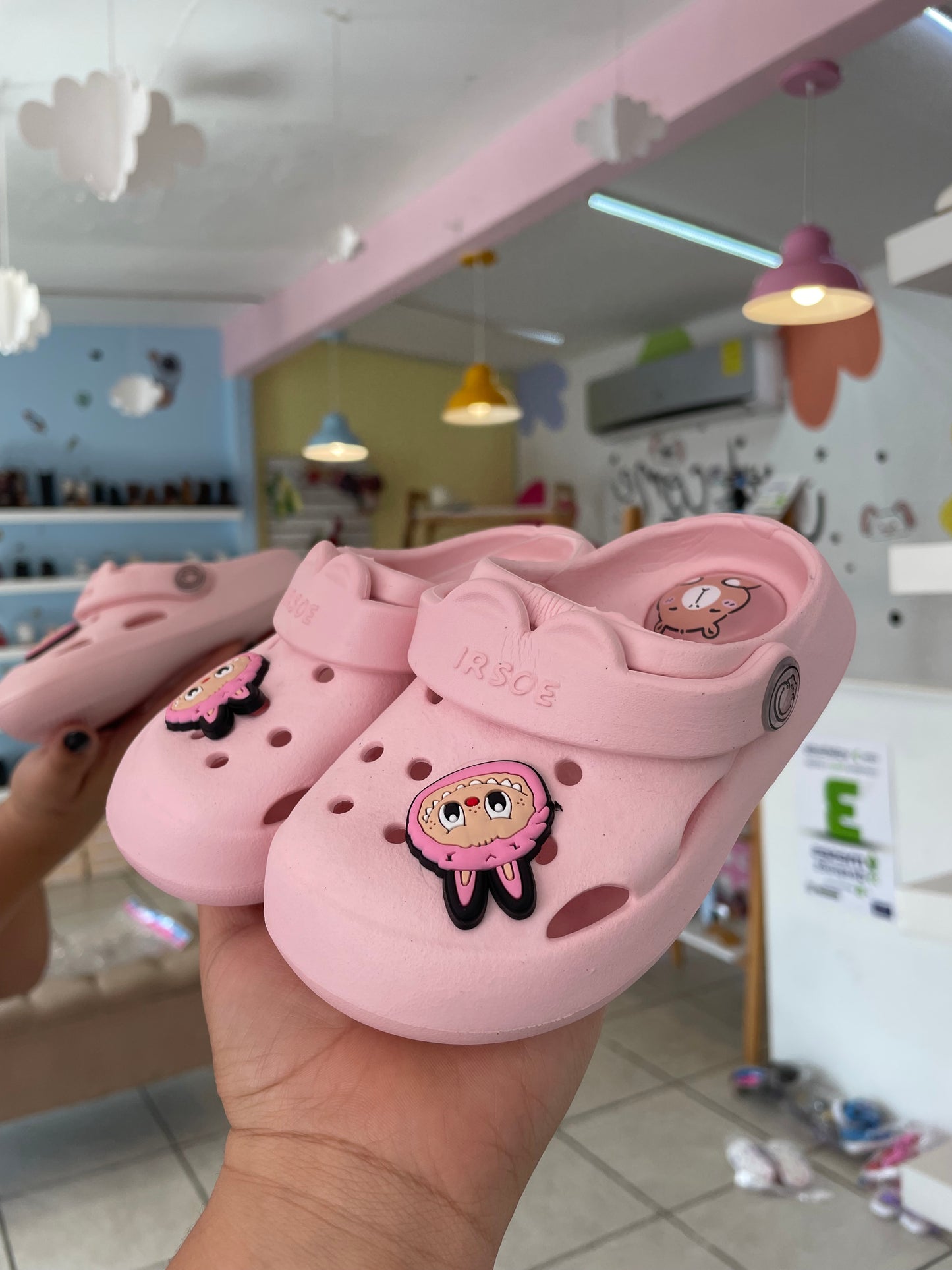 Crocs pillones rosas