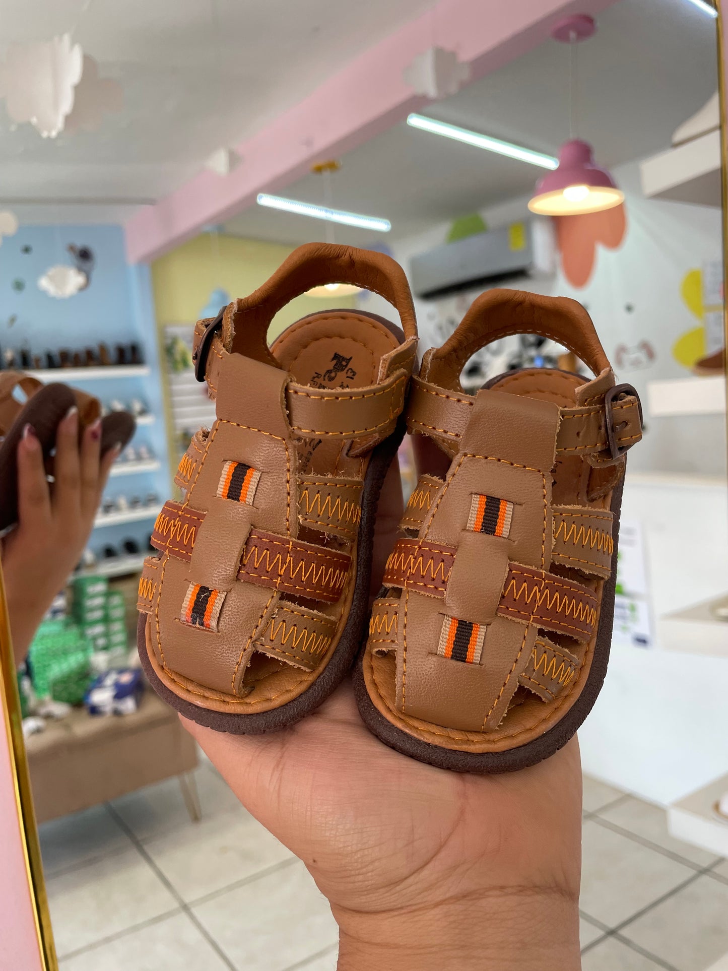 Sandalia Beige (32026)