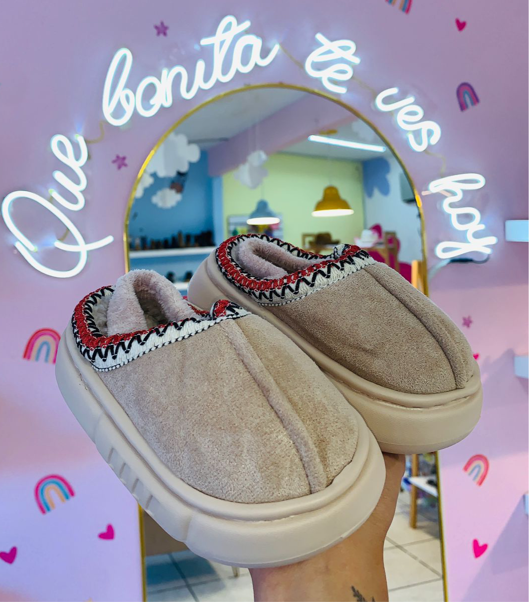 Pantuflas tipo UGG