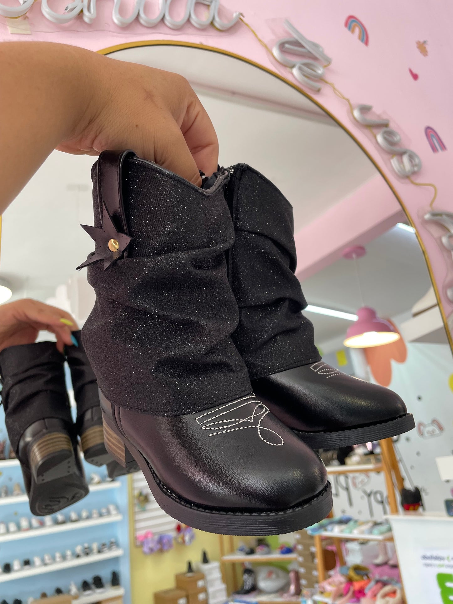Bota Vaquera Negra Brillos