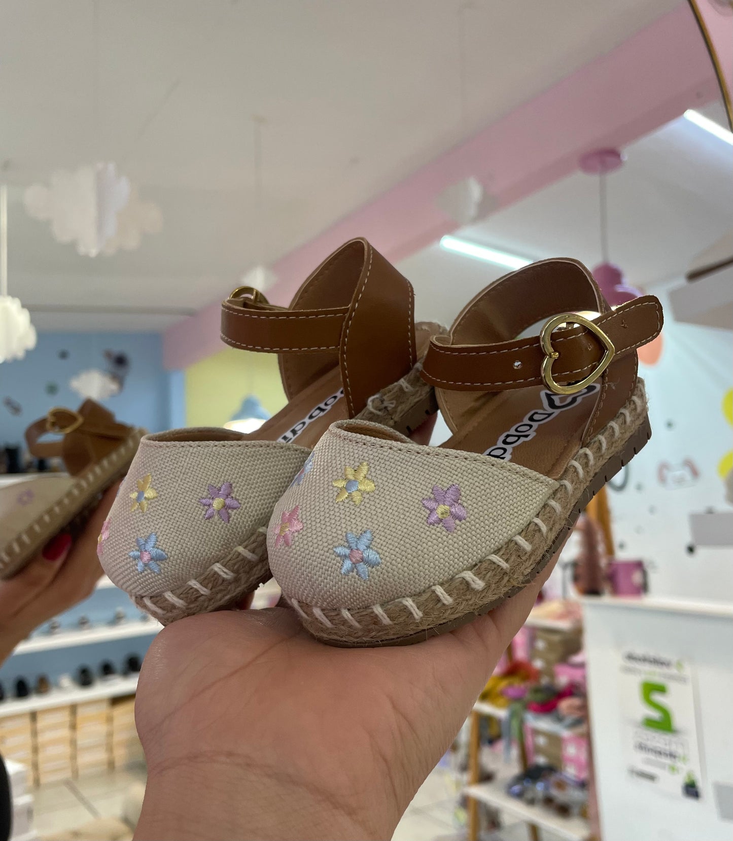 Alpargatas Beige con Flores