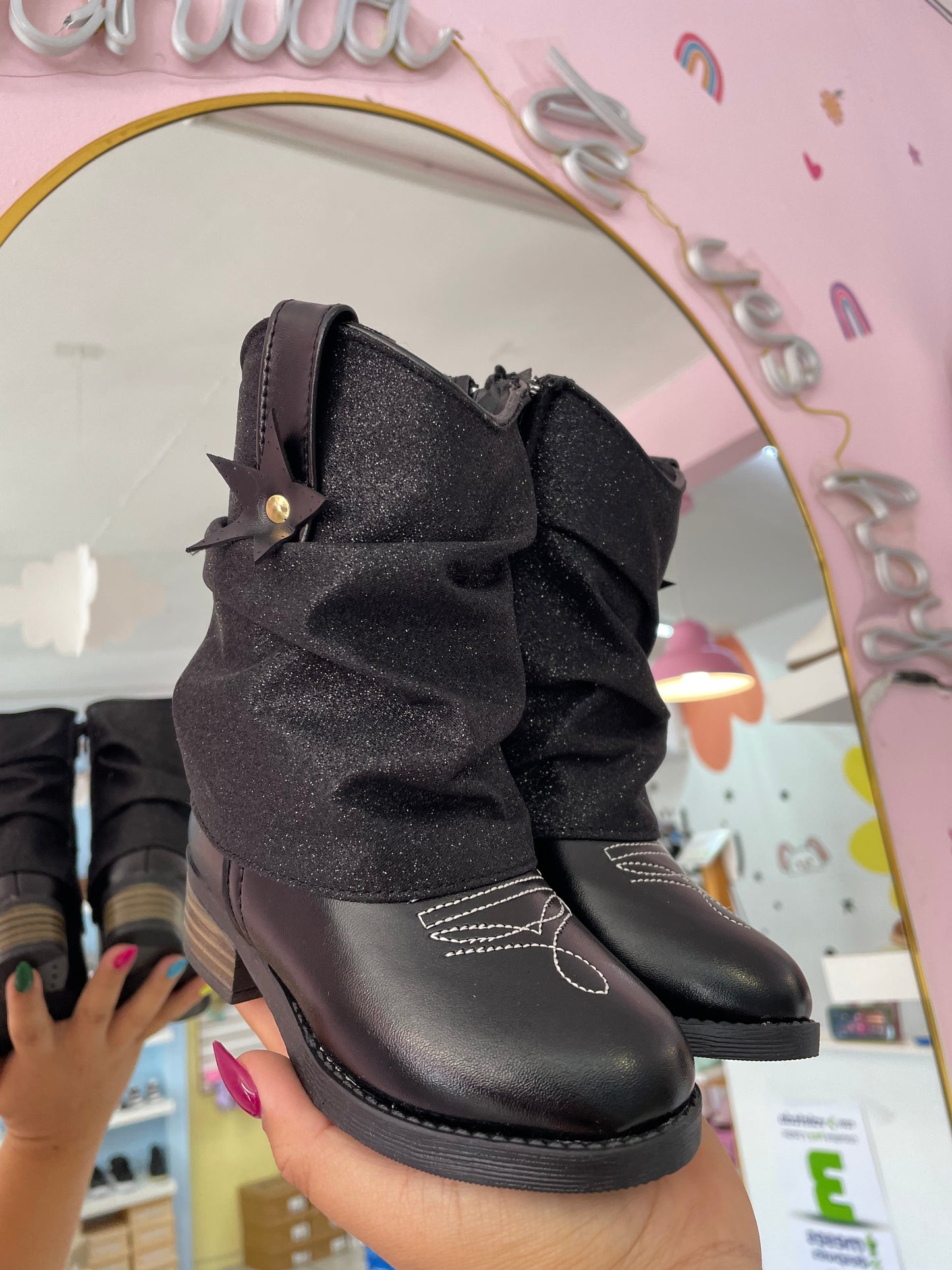 Bota Vaquera Negra Brillos