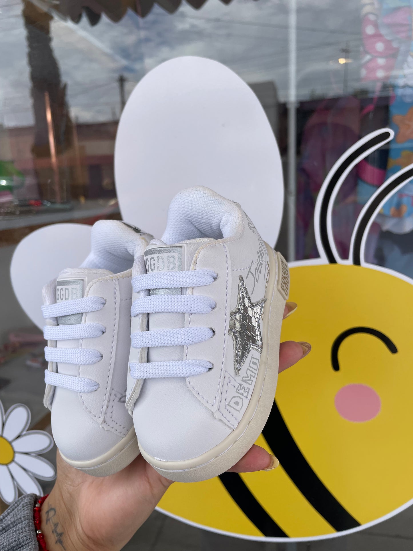 Tenis golden goose blanco/plata