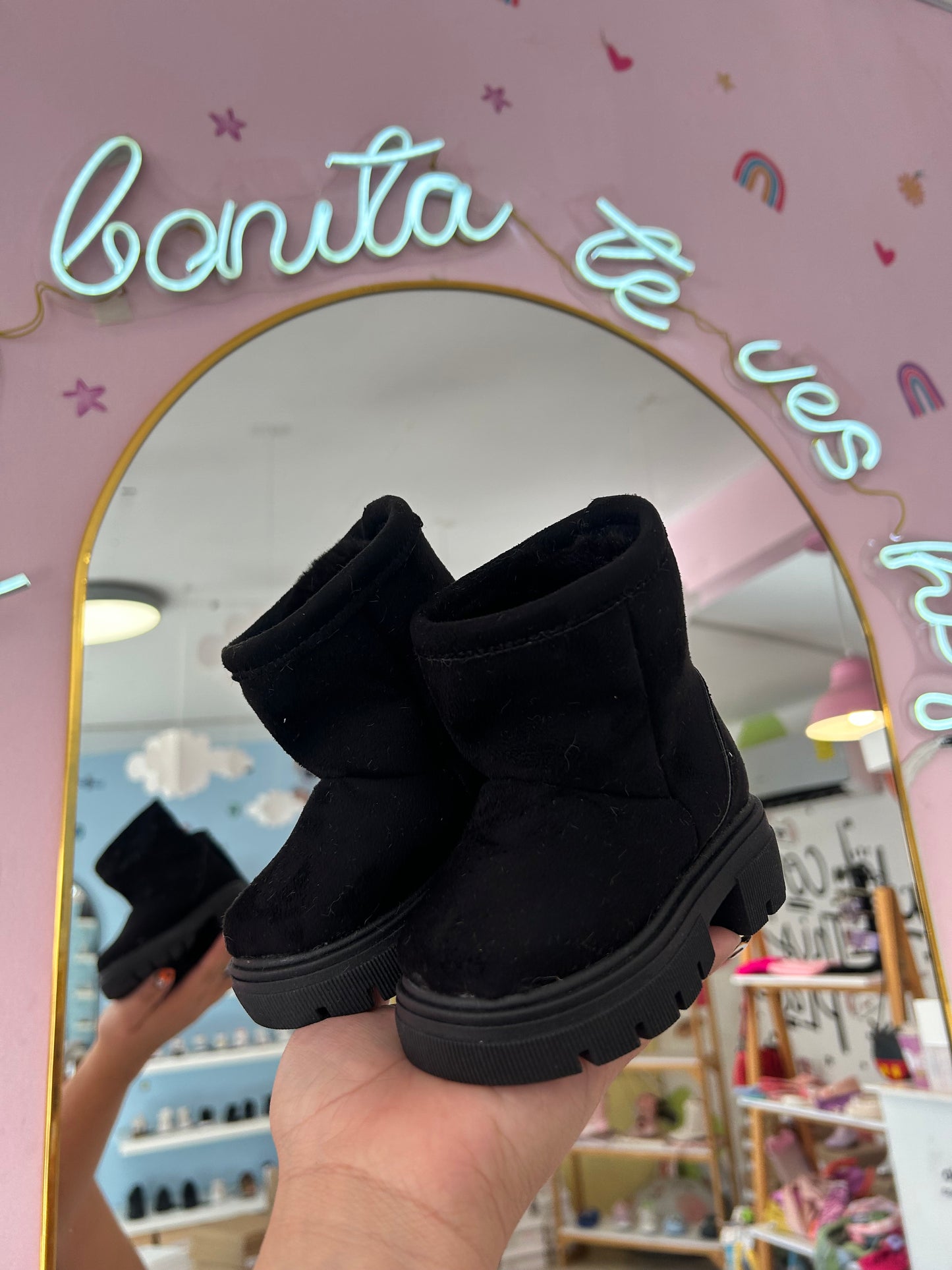 Bota Peluche Negro