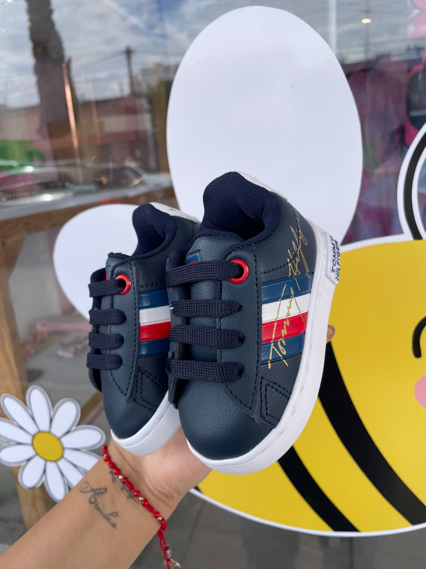 Tenis bebe tommy azul marino