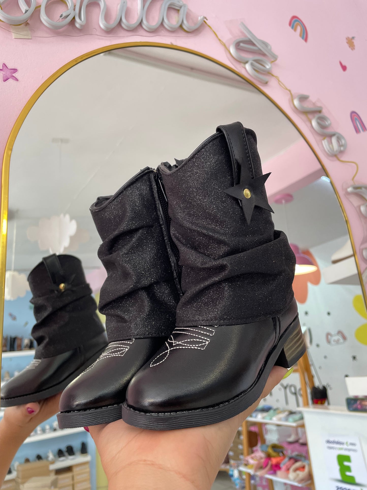 Bota Vaquera Negra Brillos
