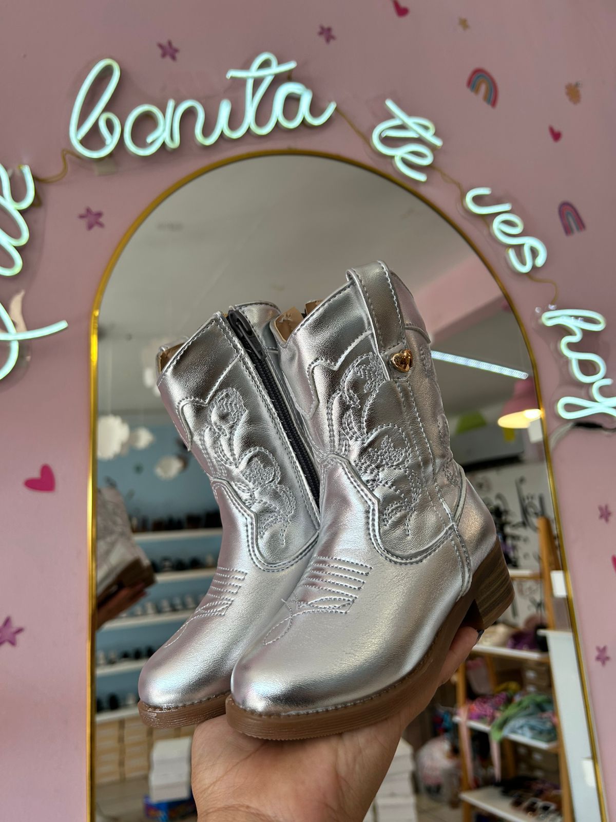 Bota Vaquera Metálica Plata