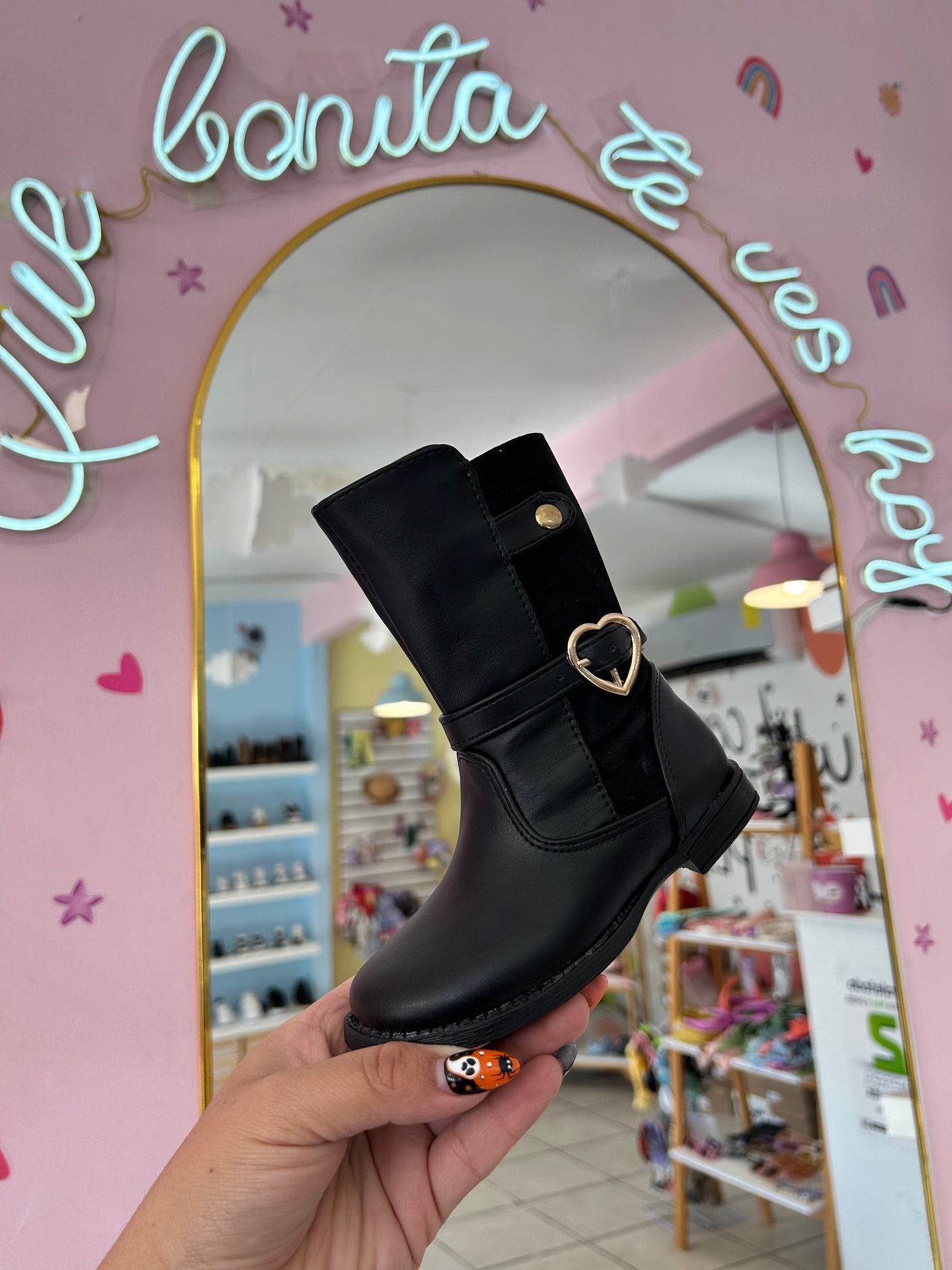 Bota alta negra Paulette