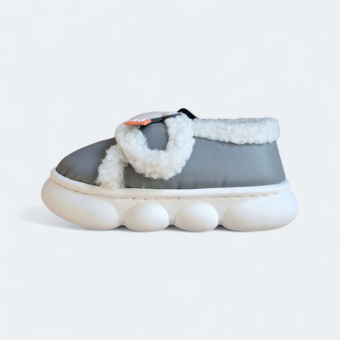 Pantufla oso velcro gris