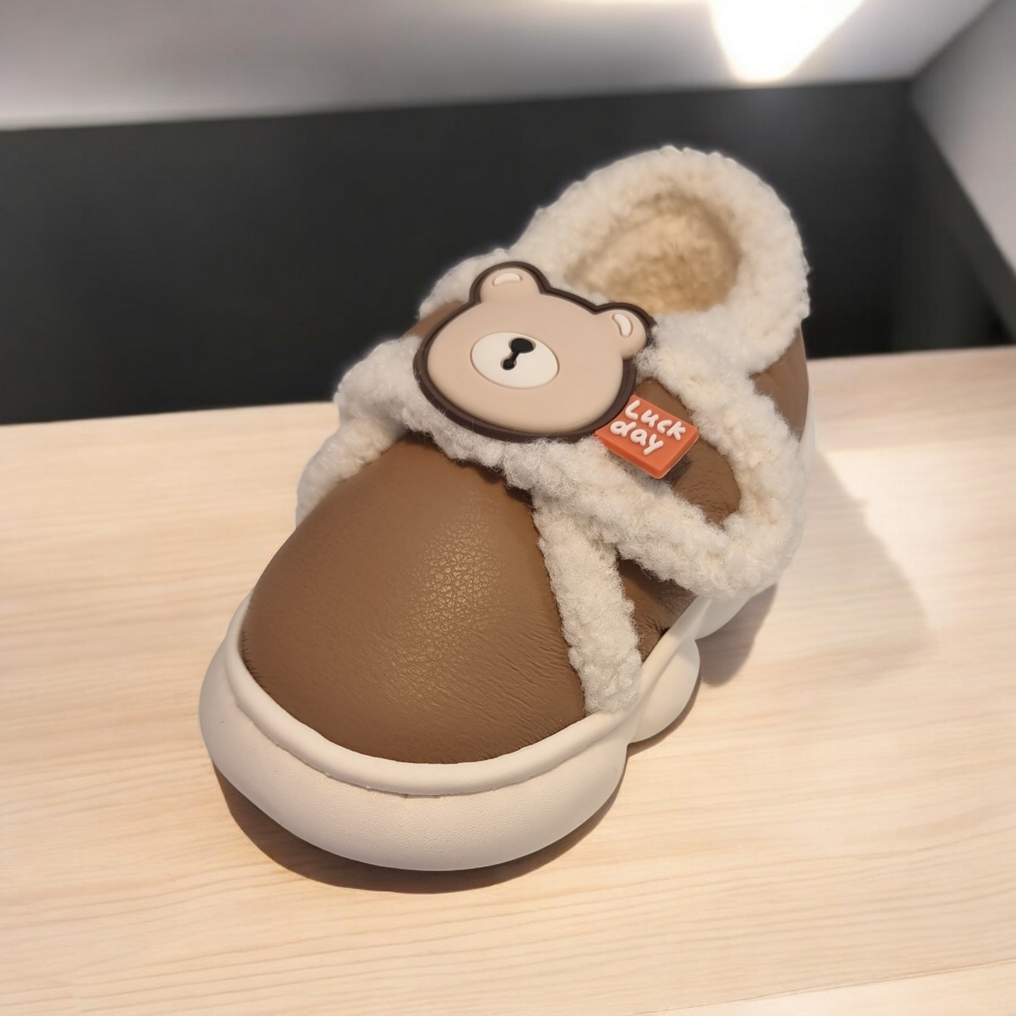 Pantufla oso velcro cafe