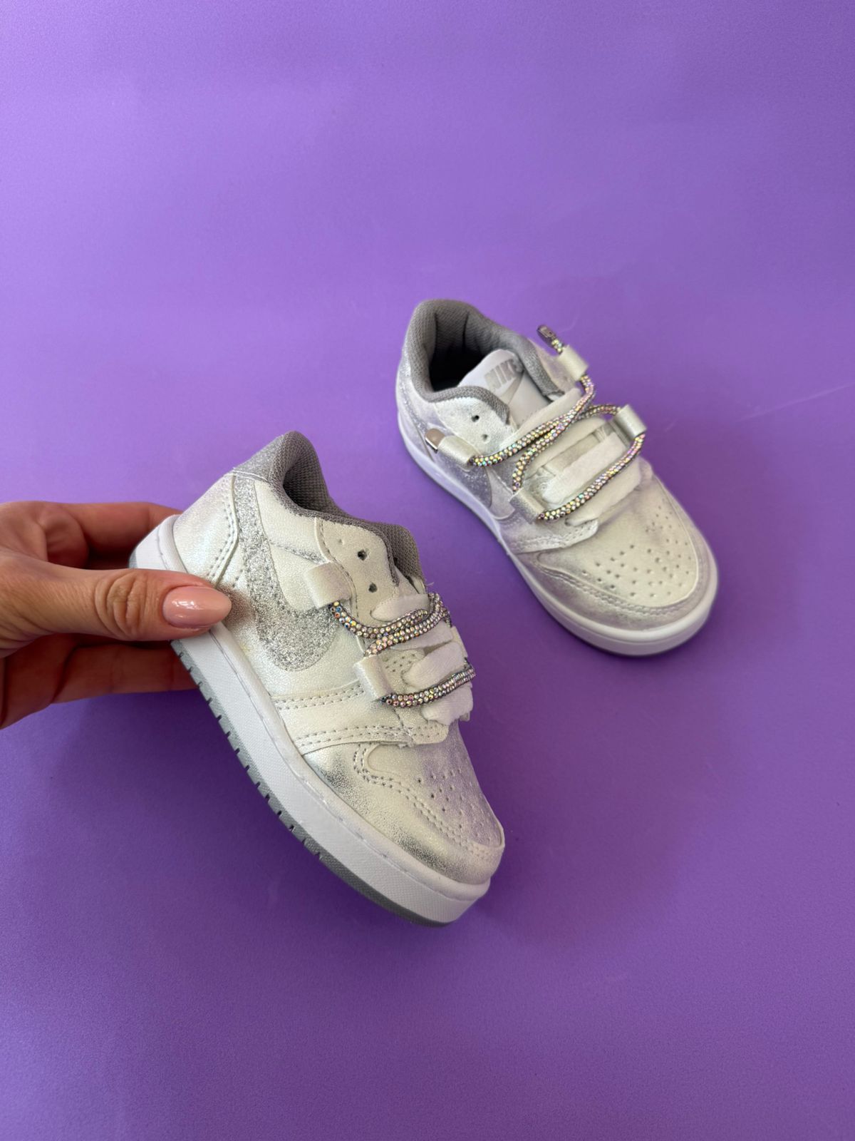 Teni de brillos blanco/plata